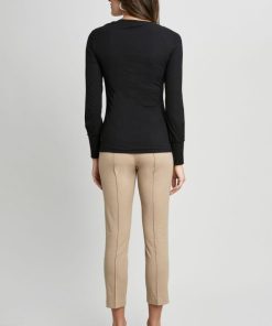 Davidisaac.shop5a3753fdbd 3