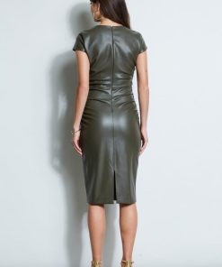 Davidisaac.shop5e63fd00a1 4